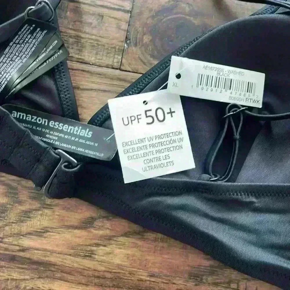 NWT Classic Bikini top - Picture 4 of 4